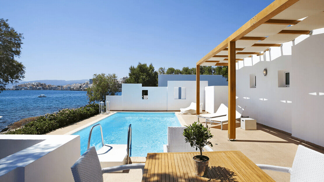 Minos Beach Art Hotel